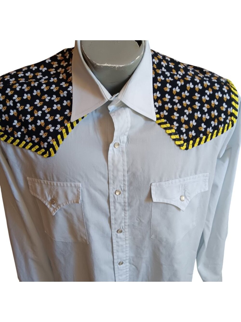 Vintage Cowboy Shirt Large Sheplers White Western Bumble Bee Yoke 16-34